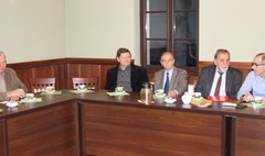 Zdjęcie spotkania prezydenta Gniezna z przewodniczącymi Rad Osiedla (link otworzy duże zdjęcie)