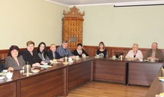 Zdjęcie spotkania prezydenta Gniezna z przewodniczącymi Rad Osiedla (link otworzy duże zdjęcie)