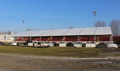 Zdjęcie budowanego lodowiska