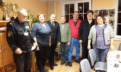 Zdjęcie ze spotkania Straży Miejskiej z Radą Osiedla