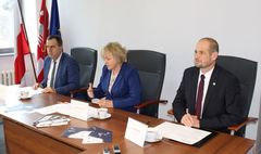 Wspólna konferencja prasowa w Starostwie Powiatowym