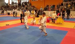Zawodnicy Klubu Karate Inochi Gniezno (link otworzy duże zdjęcie)