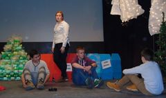 Gwiazdka Miejskich Świetlic Socjoterapeutycznych (link otworzy duże zdjęcie)