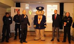 Rozpoczęcie akcji Oświeć swoje dziecko (link otworzy duże zdjęcie)