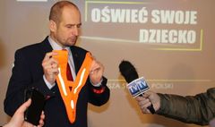 Rozpoczęcie akcji Oświeć swoje dziecko (link otworzy duże zdjęcie)