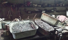 Zdjęcie śmieci przeznaczonych do spalenia (link otworzy duże zdjęcie)