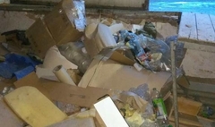 Zdjęcie śmieci przeznaczonych do spalenia (link otworzy duże zdjęcie)