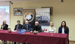 Zdjęcie z podpisania umowy o współpracy