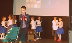 Rewia od lat dawnych do niedawnych (link otworzy duże zdjęcie)