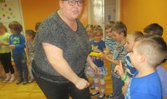 Mały przyrodnik Ekoliderem wśród przedszkolaków (link otworzy duże zdjęcie)