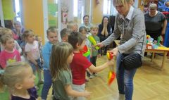 Mały przyrodnik Ekoliderem wśród przedszkolaków (link otworzy duże zdjęcie)