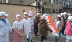 Zawodowe powitanie wiosny w SP5 (link otworzy duże zdjęcie)