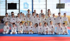 28 medali karateków Inochi