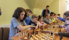 Turniej szachowy w MOK. (link otworzy duże zdjęcie)