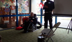 Lekcja bezpieczeństwa w Przedszkolu nr 2. (link otworzy duże zdjęcie)