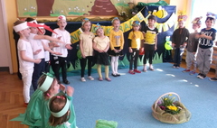 Wiosenne dekoracje przedszkolaków (link otworzy duże zdjęcie)