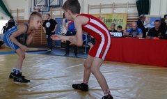 Zawody zapaśnicze w Nowym Tomyślu. (link otworzy duże zdjęcie)