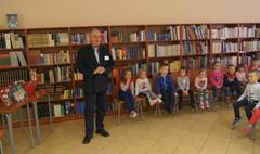 Program edukacyjny „Daj lajka czytaniu” (link otworzy duże zdjęcie)