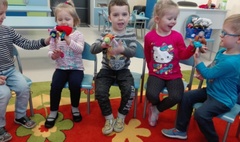 Międzynarodowy Dzień Teatru w Przedszkolu nr 6. (link otworzy duże zdjęcie)