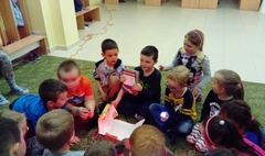 Zuchowa noc w Przedszkolu nr 2 (link otworzy duże zdjęcie)