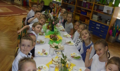 Wielkanocne śniadanie, czyli staropolska tradycja (link otworzy duże zdjęcie)