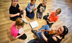 Profesjonalna szkoła tańca latino w GOSiR (link otworzy duże zdjęcie)