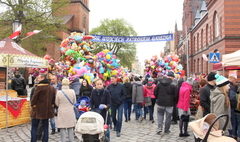 Jarmark towarzyszący obchodom Imienin Miasta. (link otworzy duże zdjęcie)