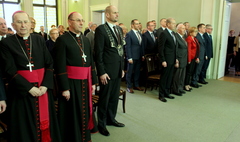 Uroczysta Sesja Rady Miasta Gniezna (link otworzy duże zdjęcie)