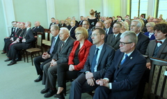 Uroczysta Sesja Rady Miasta Gniezna (link otworzy duże zdjęcie)