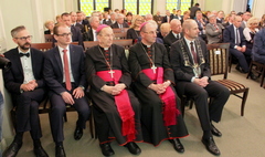 Uroczysta Sesja Rady Miasta Gniezna (link otworzy duże zdjęcie)