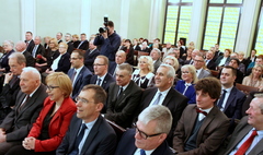 Uroczysta Sesja Rady Miasta Gniezna (link otworzy duże zdjęcie)