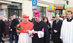 Uroczystości ku czci Świętego Wojciecha. (link otworzy duże zdjęcie)