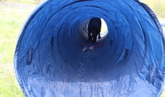 Zdjęcie nowego wybiegu dla psów (link otworzy duże zdjęcie)