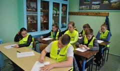 Turniej wiedzy o Ruchu Drogowym (link otworzy duże zdjęcie)