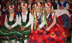 Biesiada na ludowo w Przedszkolu nr 13. (link otworzy duże zdjęcie)