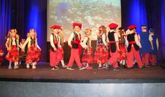 Biesiada na ludowo w Przedszkolu nr 13. (link otworzy duże zdjęcie)