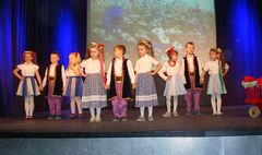 Biesiada na ludowo w Przedszkolu nr 13. (link otworzy duże zdjęcie)