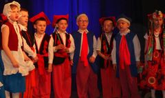 Biesiada na ludowo w Przedszkolu nr 13. (link otworzy duże zdjęcie)