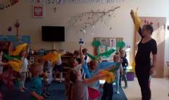 Najmłodsi poznają postać Feliksa Nowowiejskiego (link otworzy duże zdjęcie)