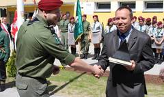 Nadanie skwerowi przy Szkole Podstawowej nr 9 imienia Adama Pługa Borysa. (link otworzy duże zdjęcie)