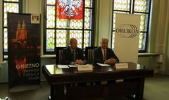 Podpisano umowę z wykonawcą renowacji Starego Ratusza (link otworzy duże zdjęcie)