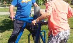 Seniorzy gotowi na start (link otworzy duże zdjęcie)