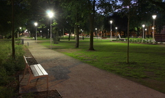 Zdjęcie parku Kościuszki wieczorem (link otworzy duże zdjęcie)
