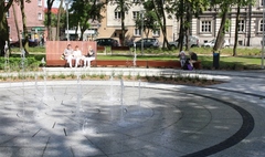 Zdjęcie nowej fontanny w Parku im.Kościuszki w Gnieźnie (link otworzy duże zdjęcie)