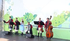 Rolnicy podziękowali za obfite plony (link otworzy duże zdjęcie)