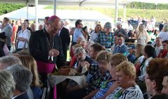 Rolnicy podziękowali za obfite plony (link otworzy duże zdjęcie)