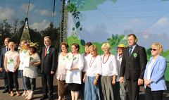 Rolnicy podziękowali za obfite plony (link otworzy duże zdjęcie)