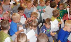 Dzień kropki (link otworzy duże zdjęcie)