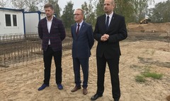 Zdjęcie z konferencji prasowej przy ul. Cymsa 22.09.2017 r. (link otworzy duże zdjęcie)