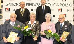 Pięćdziesiąt lat wspólnej drogi życia (link otworzy duże zdjęcie)